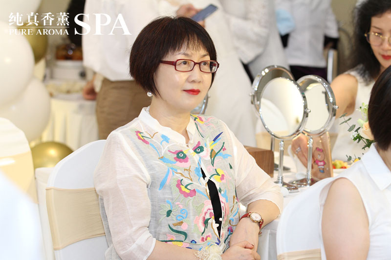 法尔曼夏日护肤品鉴会顾客1