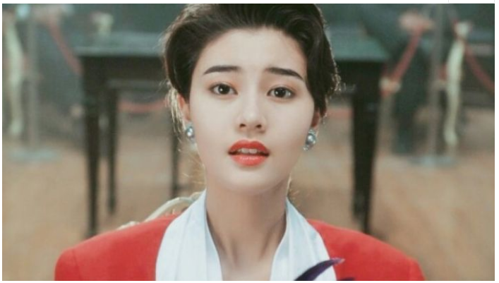 李嘉欣晒与黎姿聚会合照,颜值惊艳!她们冻龄的秘密是什么?